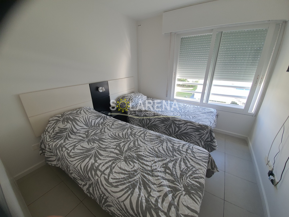Apartamento ID.447 - Torre de categoria a 3 cuadras de playa Mansa