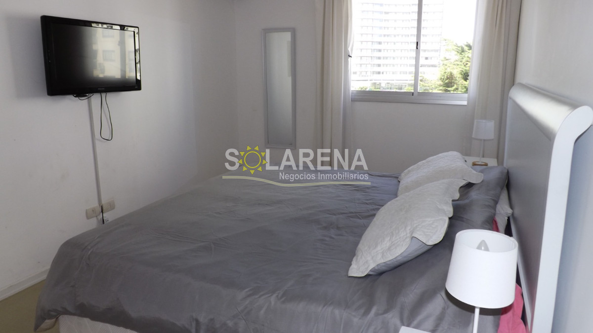 Apartamento ID.6403 - Pent House dupex con parrillero propio a metros del mar