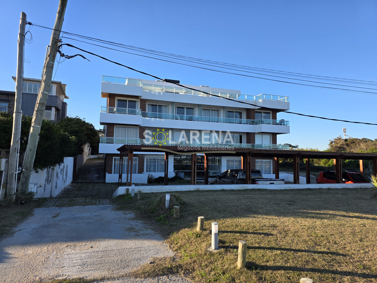 Apartamento ID.6544 - Edificio frente al mar