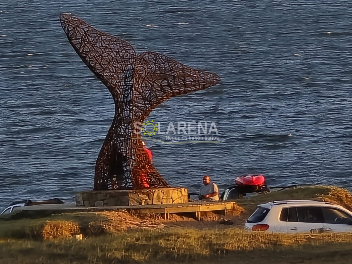 Apartamento ID.6544 - Edificio frente al mar