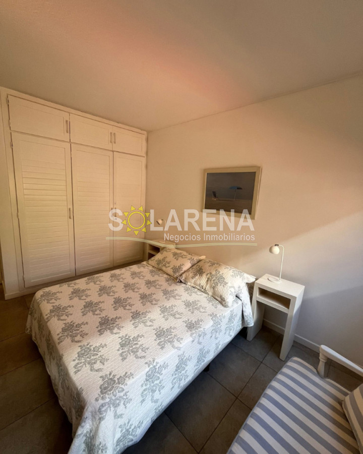 Apartamento ID.89 - Hermoso apartamento en edificio bajo a dos cuadras del puerto