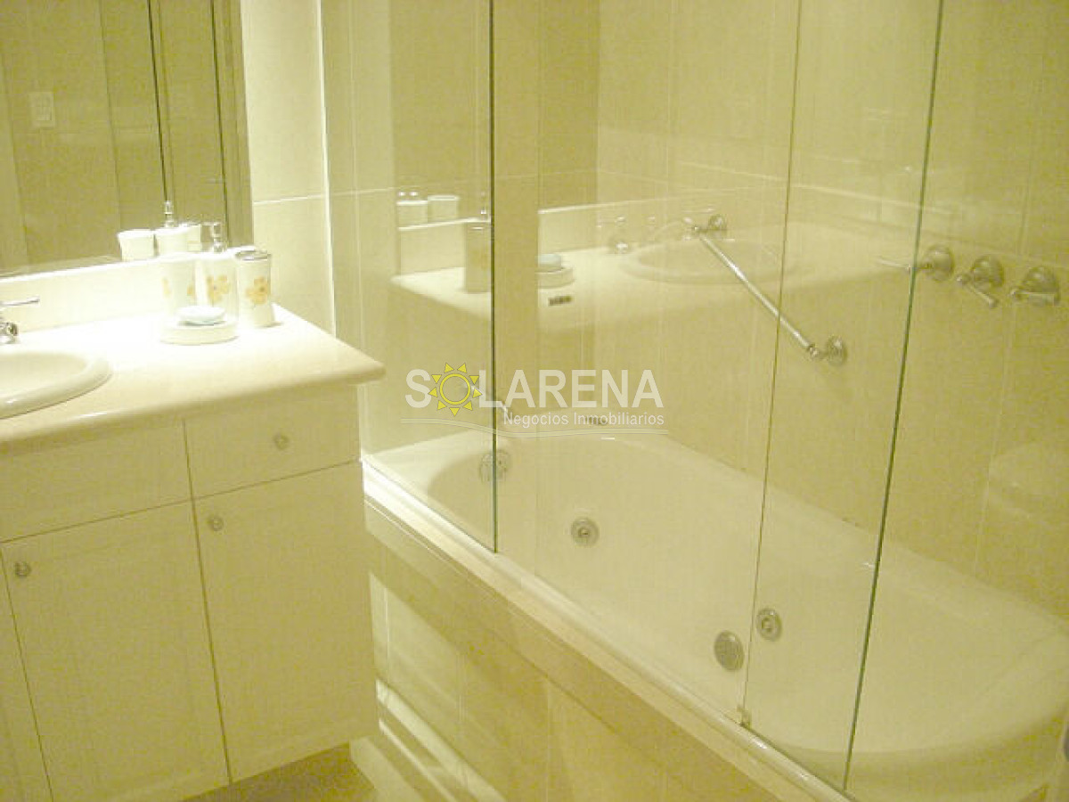 Apartamento ID.1025 - Apartamento en Punta del Este, Mansa
