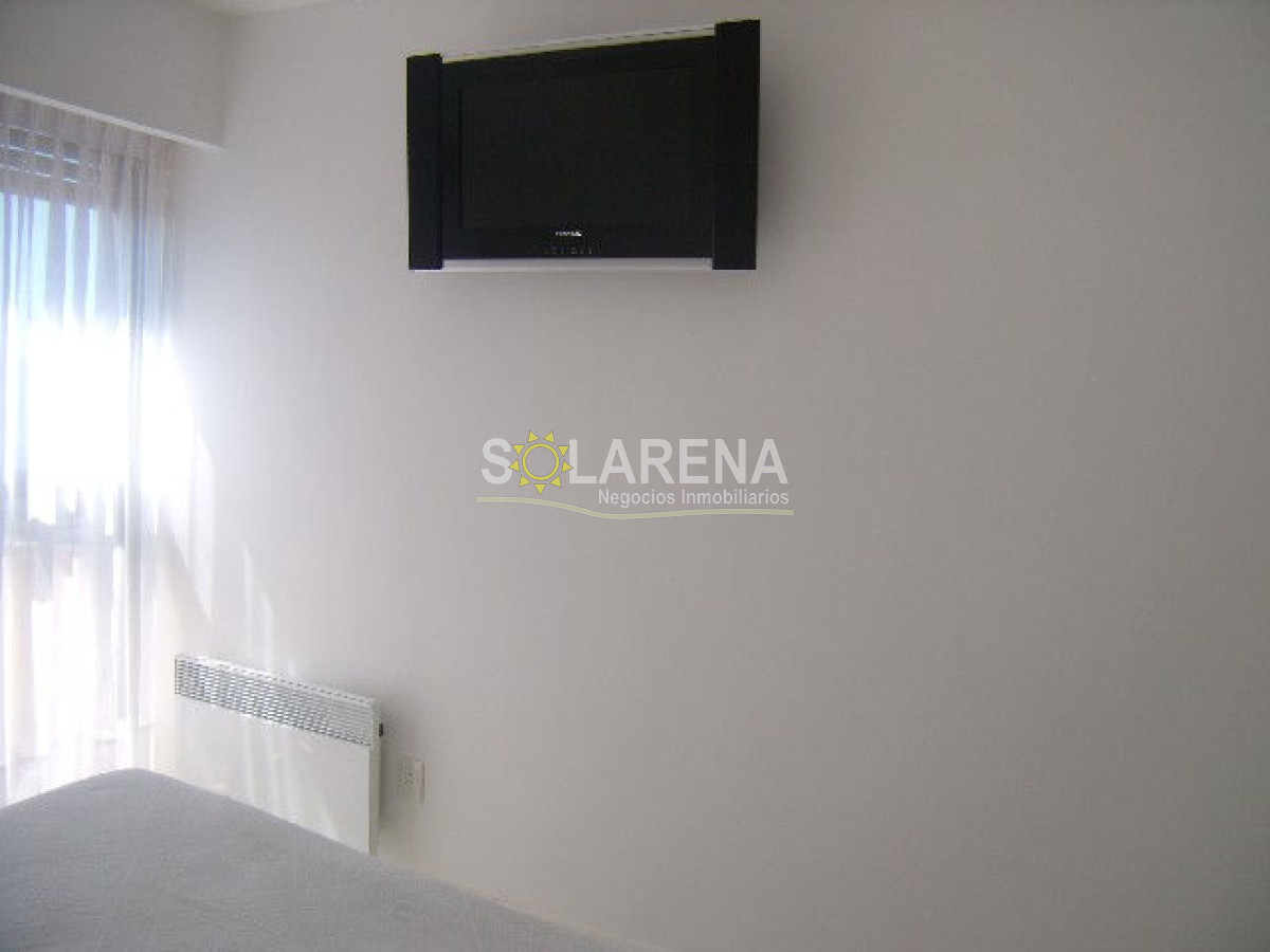 Apartamento ID.1086 - Apartamento en Punta del Este, Brava
