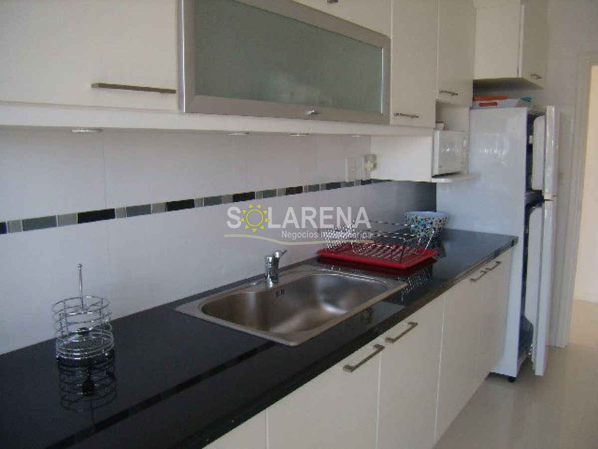 Apartamento ID.1086 - Apartamento en Punta del Este, Brava