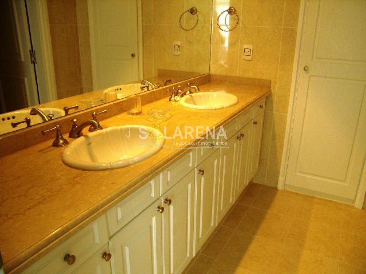 Apartamento ID.1217 - Apartamento en Punta del Este, Mansa