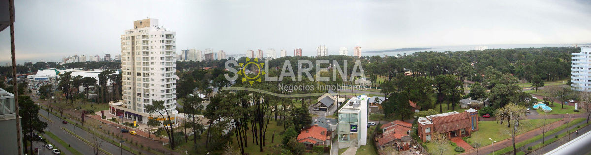 Apartamento ID.194 - Torre en Avenida Roosevelt con pocos años