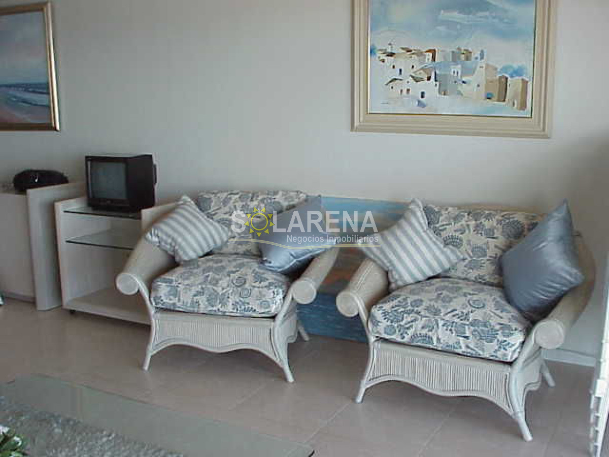 Apartamento ID.2394 - Apartamento en Punta del Este, Mansa