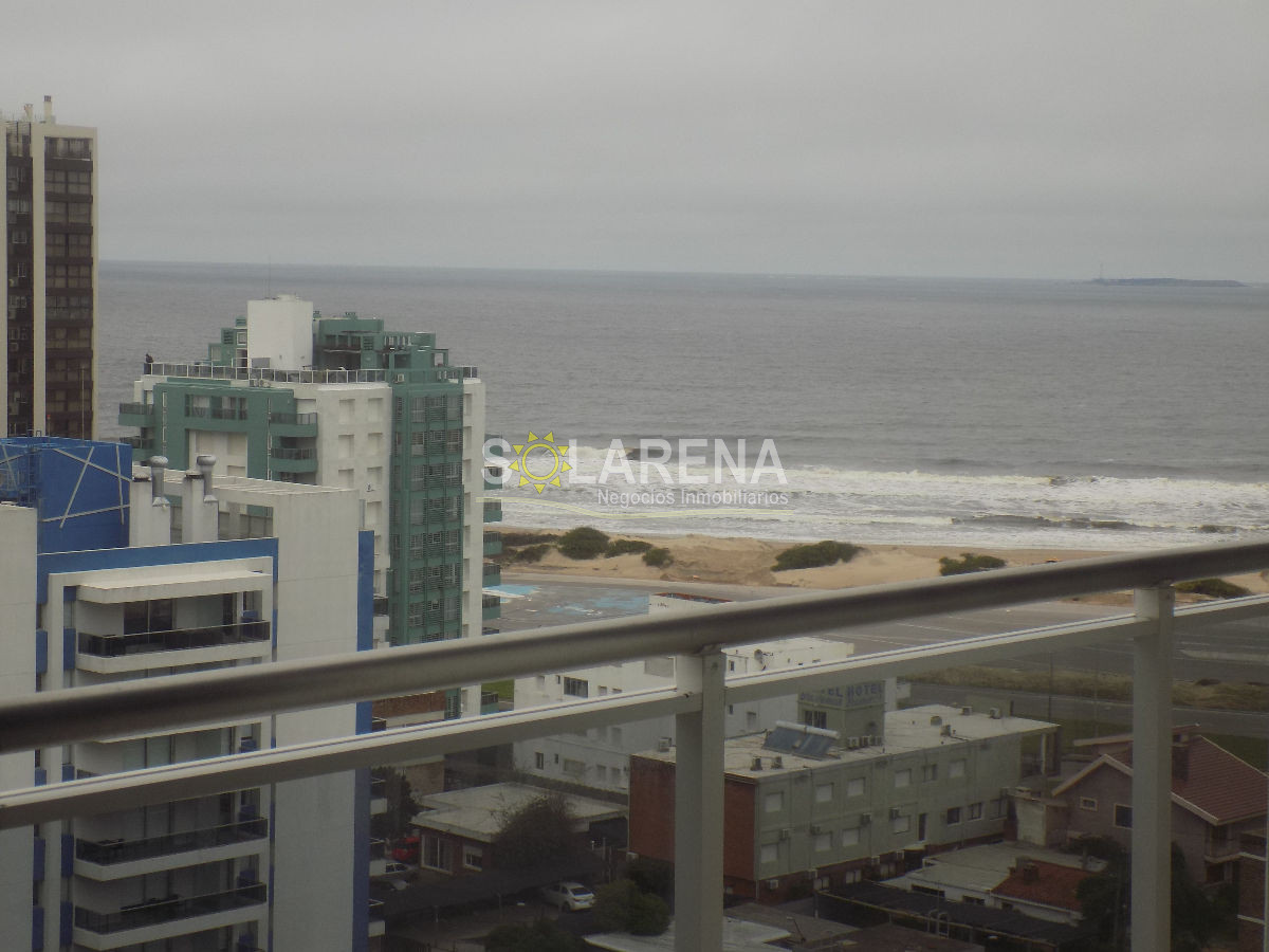 Apartamento ID.274 - Torre de categoría con vista Brava 