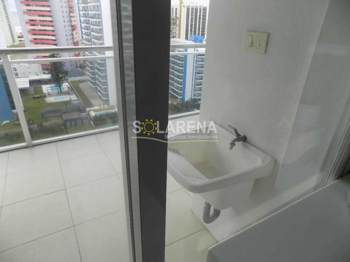 Apartamento ID.274 - Torre de categoría con vista Brava 