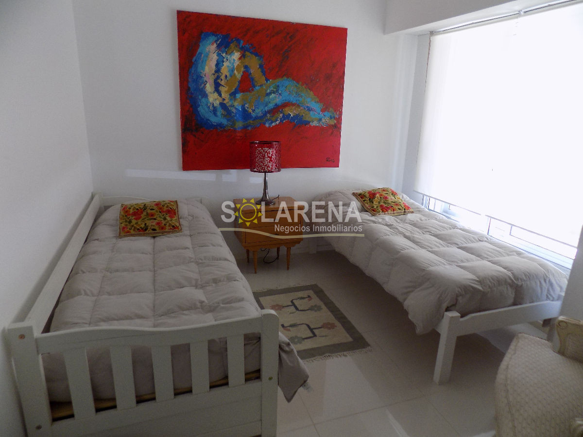 Apartamento ID.296 - Edificio frente al puerto con vista directa al mar