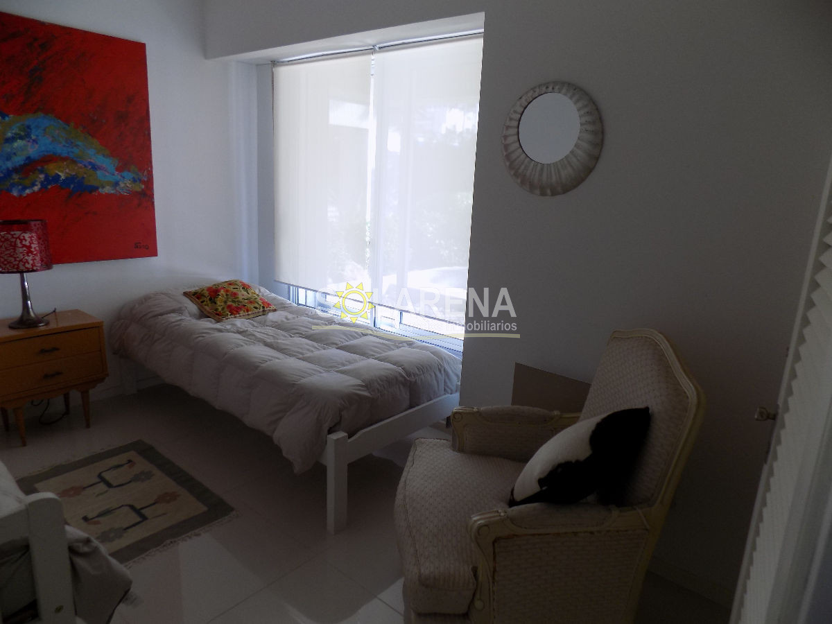 Apartamento ID.296 - Edificio frente al puerto con vista directa al mar