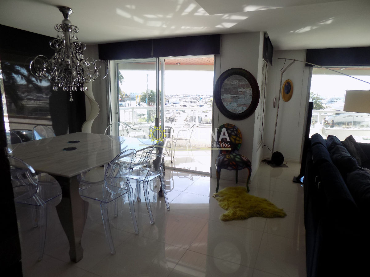 Apartamento ID.296 - Edificio frente al puerto con vista directa al mar