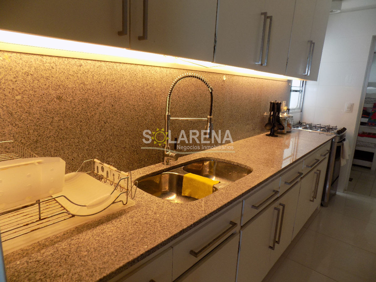 Apartamento ID.296 - Edificio frente al puerto con vista directa al mar