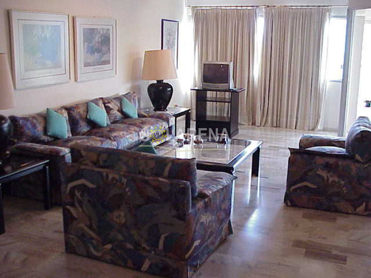 Apartamento ID.420 - Apartamento en Punta del Este, Roosevelt