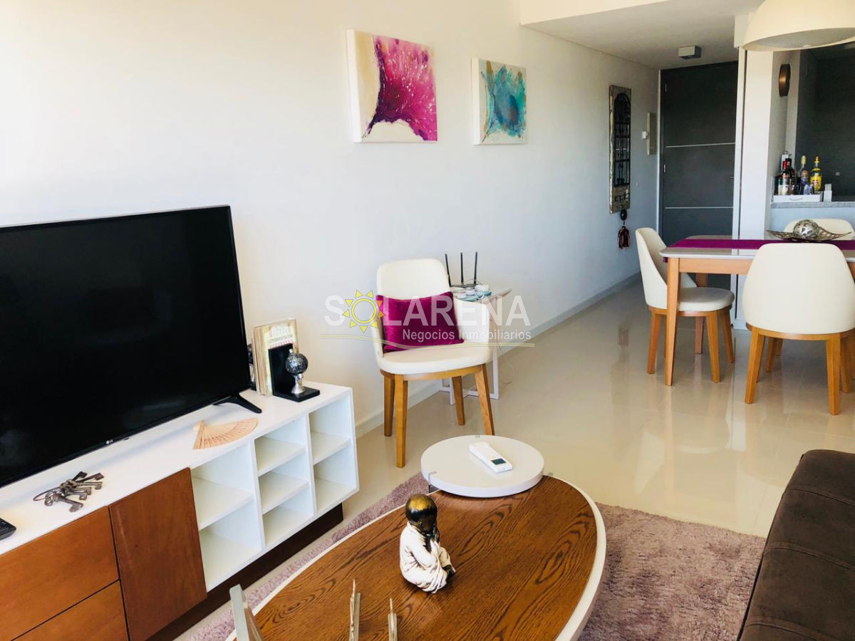 Apartamento ID.491 - Excelente edificio en Roosevelt