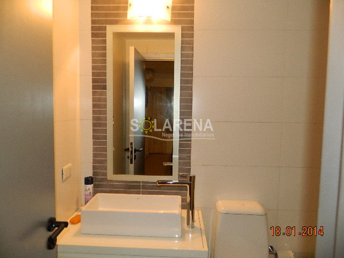 Apartamento ID.616 - Torre de categoría con muy buenos servicios a dos cuadras de la mansa