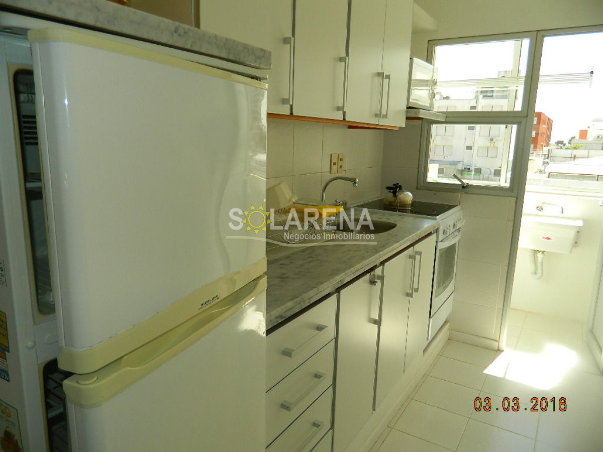 Apartamento ID.912 - EDIFICIO BAJO, PENT HOUSE DUPLEX A UNA CUADRA DEL MAR