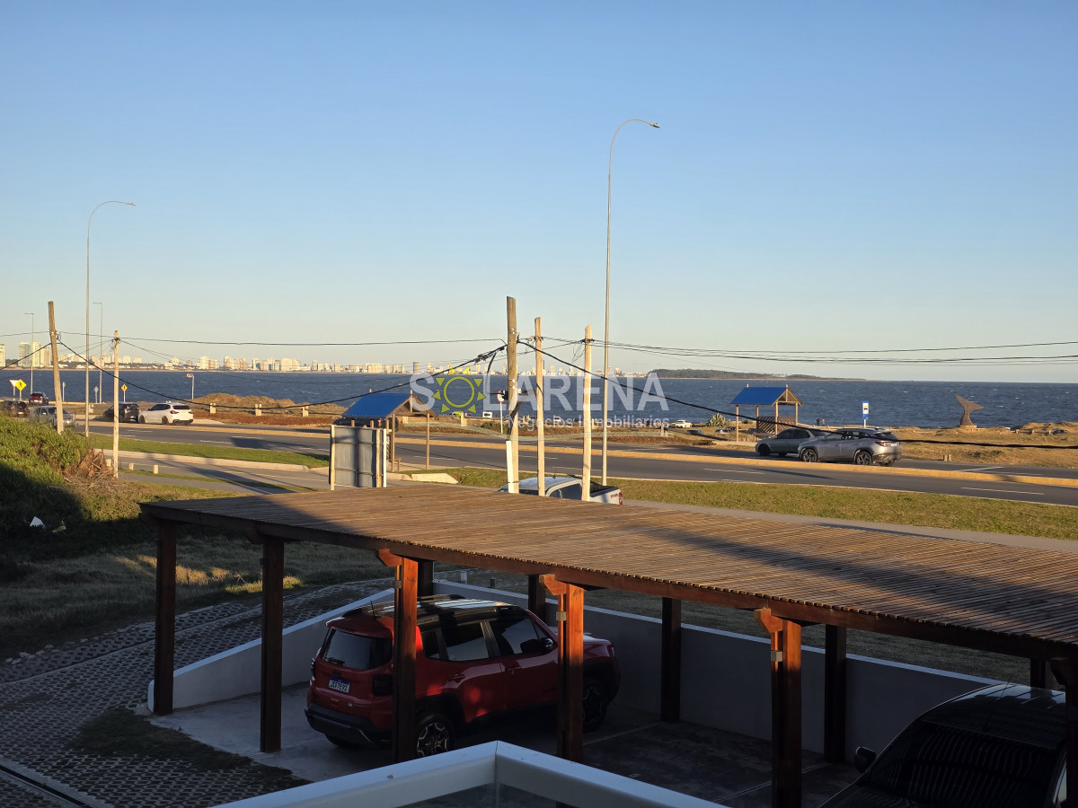 Apartamento ID.6544 - Edificio frente al mar