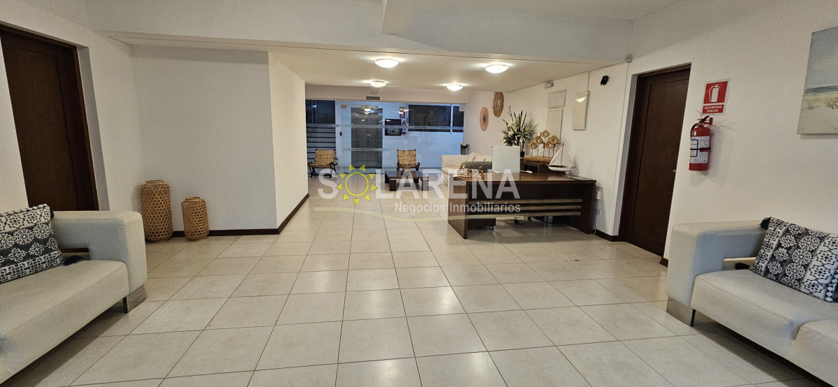 Apartamento ID.6544 - Edificio frente al mar