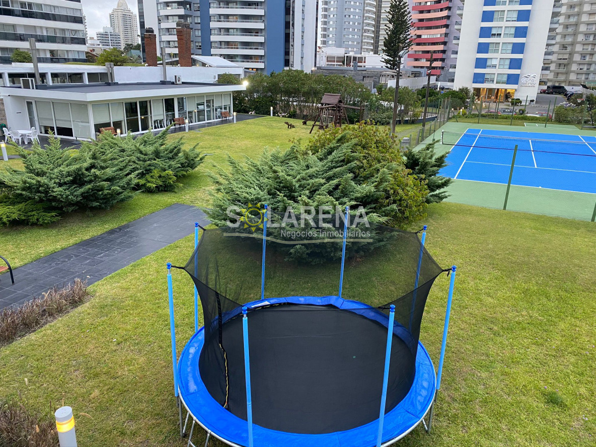 Apartamento ID.929 - Torre de categoria a 3 cuadras de Hotel Conrad y 2 de la Brava