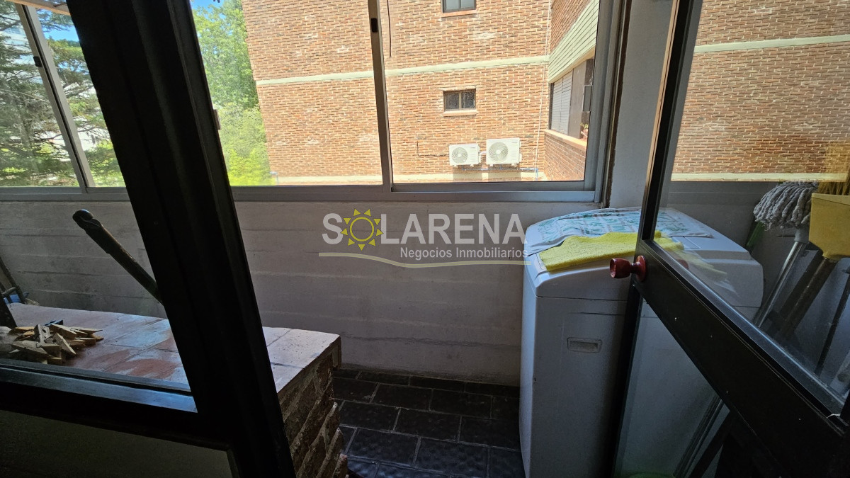 Apartamento ID.562 - Edificio bajo en zona puerto, amplio 