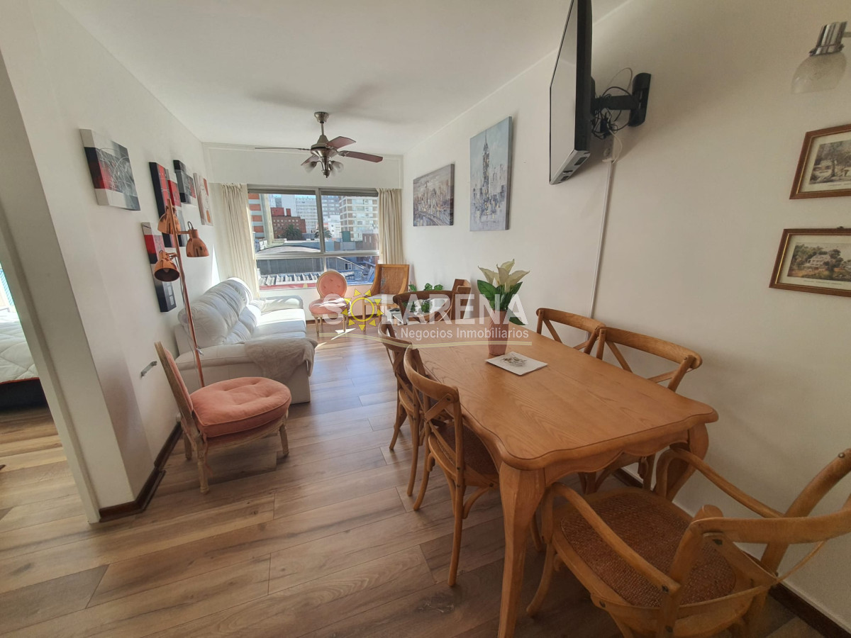 Apartamento ID.680 - Edificio bajo en la peninsula