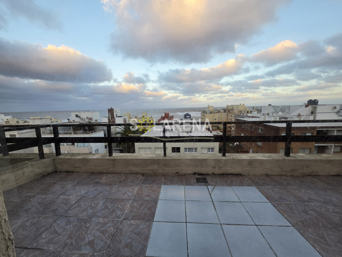 Apartamento ID.964 - EDIFICIO BAJO A UNA CUADRA DE LA PLAYA