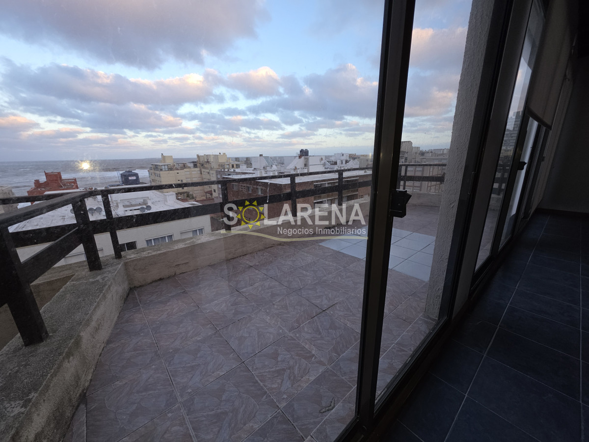 Apartamento ID.964 - EDIFICIO BAJO A UNA CUADRA DE LA PLAYA