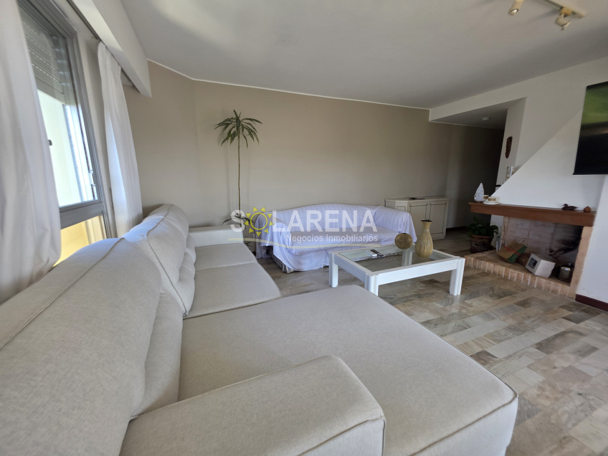 Apartamento ID.6475 - Torre de categoría con excelentes servicios 