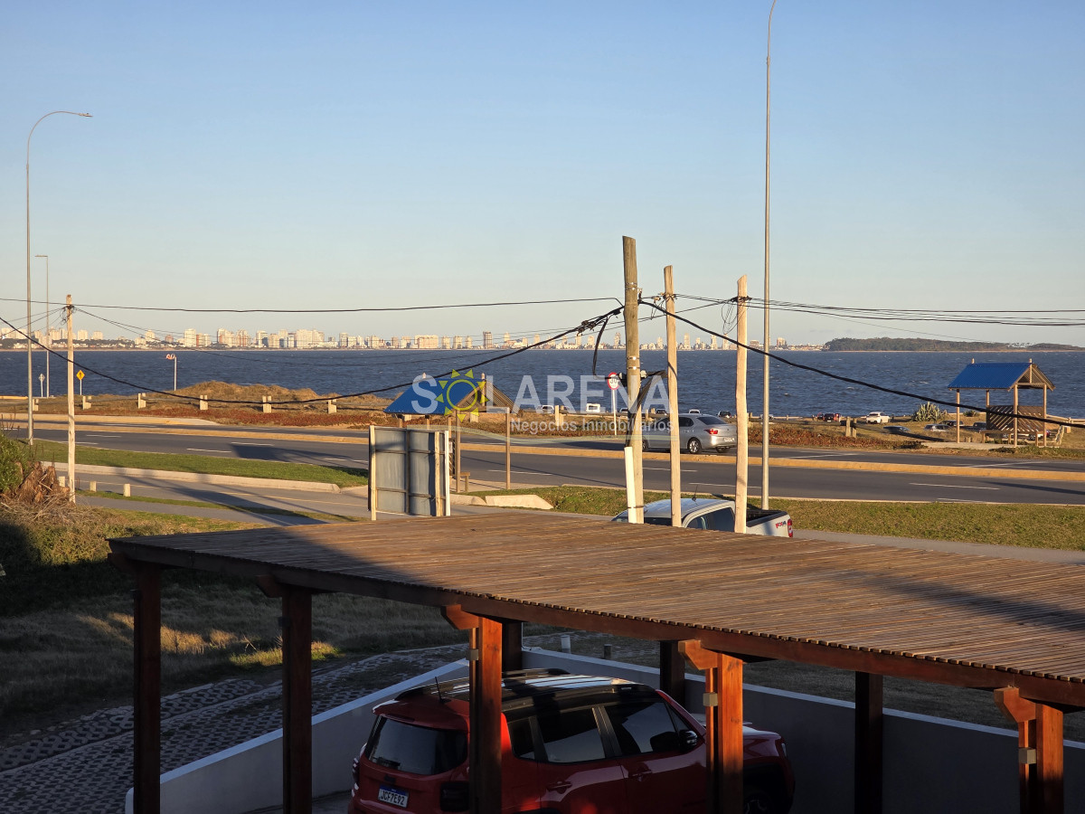 Apartamento ID.6544 - Edificio frente al mar