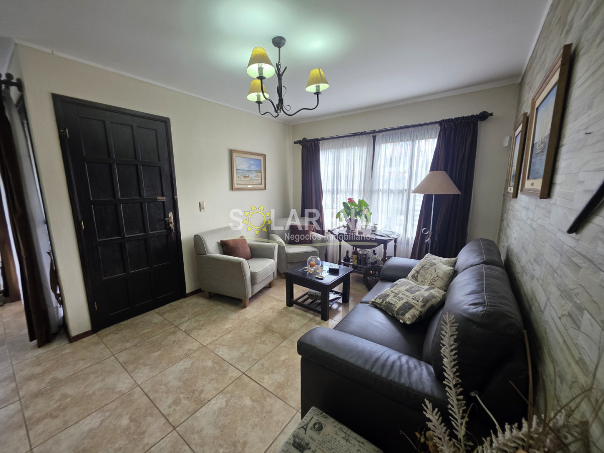 Casa ID.6593 - Hermosa casa en Pinares en alquiler anual