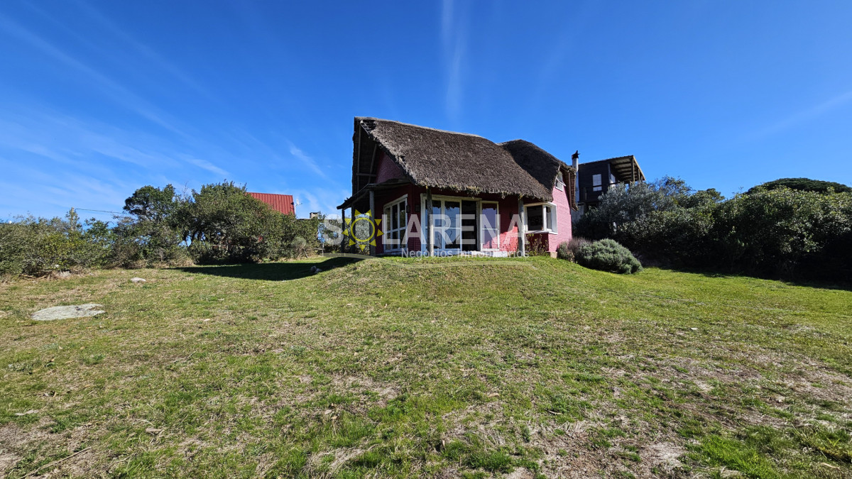 Casa ID.6554 - CASA EN VILLA SERRANA CON DOS `PADRONES INDEPENDIENTES JUNTOS Y POZO DE AGUA