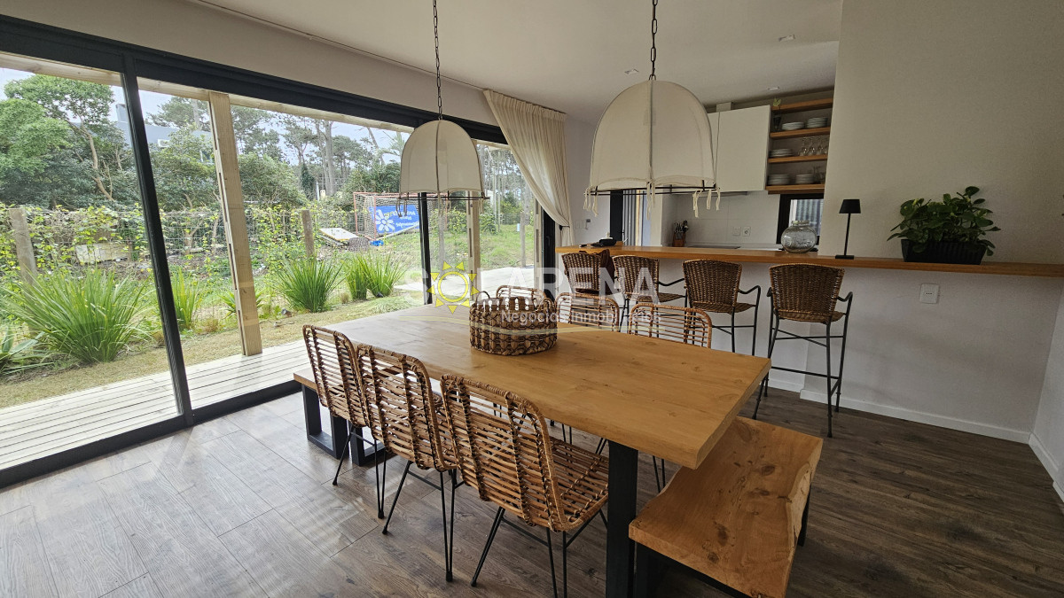 Casa ID.6528 - Casa en Montoya a dos cuadras del mar