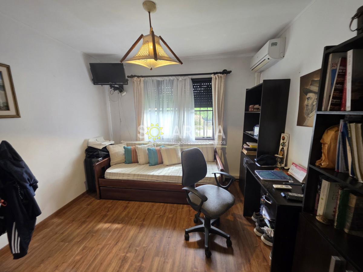 Casa ID.6593 - Hermosa casa en Pinares en alquiler anual