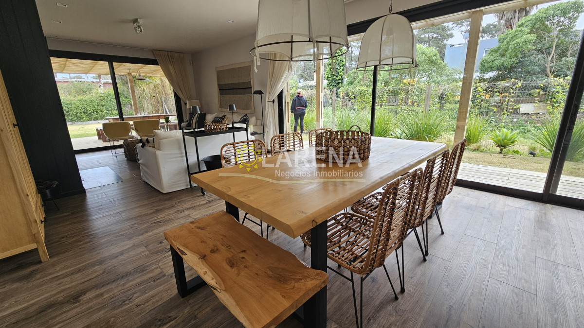 Casa ID.6528 - Casa en Montoya a dos cuadras del mar
