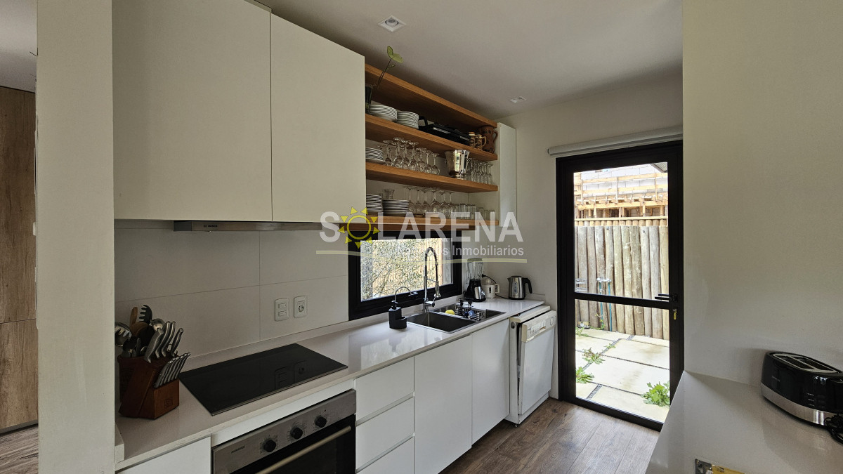 Casa ID.6528 - Casa en Montoya a dos cuadras del mar