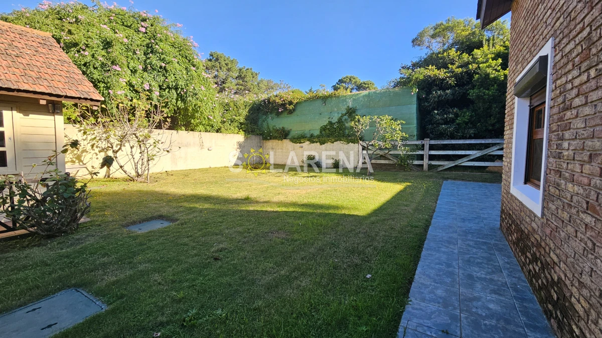 Casa ID.6526 - Casa en Alquiler anual en Rincon del Indio