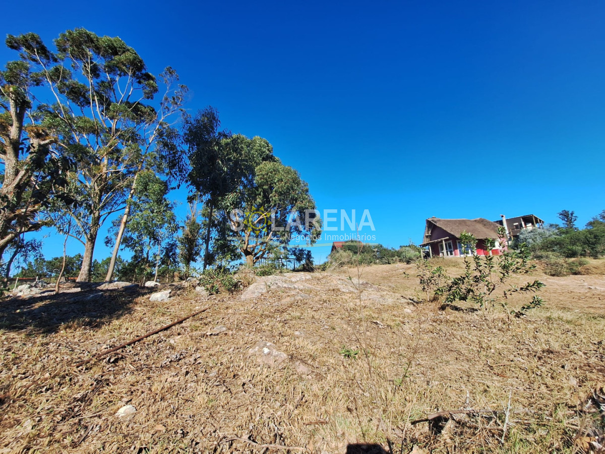 Casa ID.6554 - CASA EN VILLA SERRANA CON DOS `PADRONES INDEPENDIENTES JUNTOS Y POZO DE AGUA