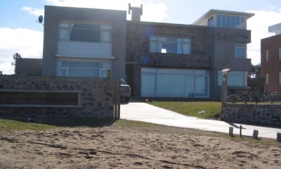 Casa frente al mar
