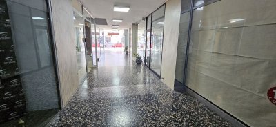 Local en Avenida Gorlero