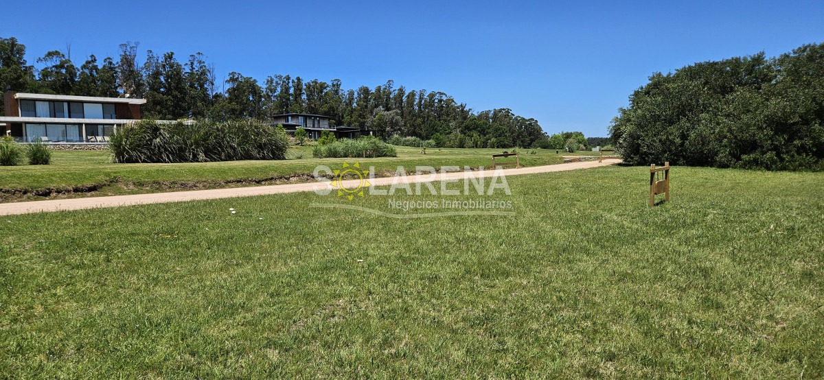 Terreno ID.6527 - Pueblo Mio, sobre ruta 104, lote sobre el lago