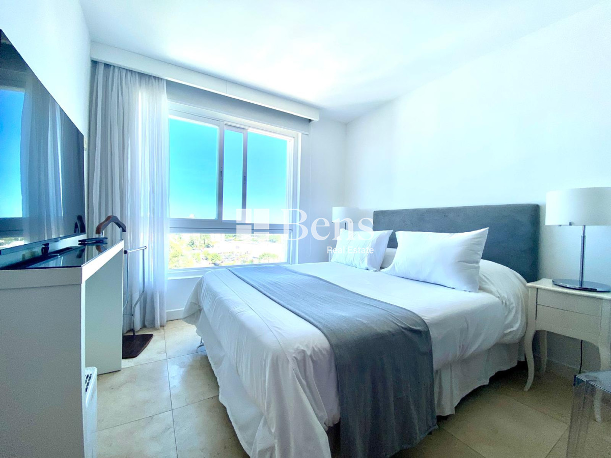 Apartamento ID.531 - VENTA - APARTAMENTO 2 DORMITORIOS - COCHERA Y BAULERA - FULL AMENITIES - MANSA - PUNTA DEL ESTE 