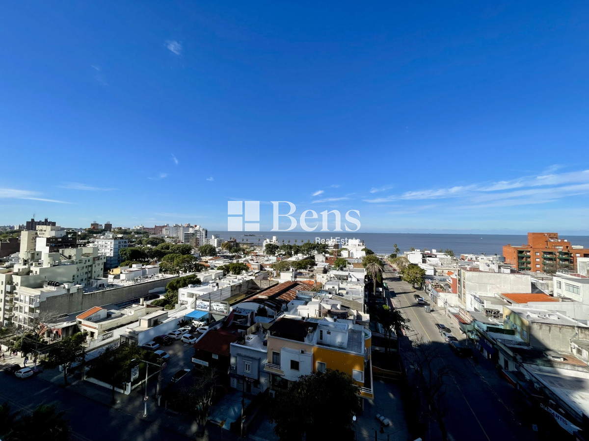 Apartamento ID.538 - Venta Apartamento 3 Dormitorios en Buceo - Piso Alto con Parrillero, Garaje y Amenities