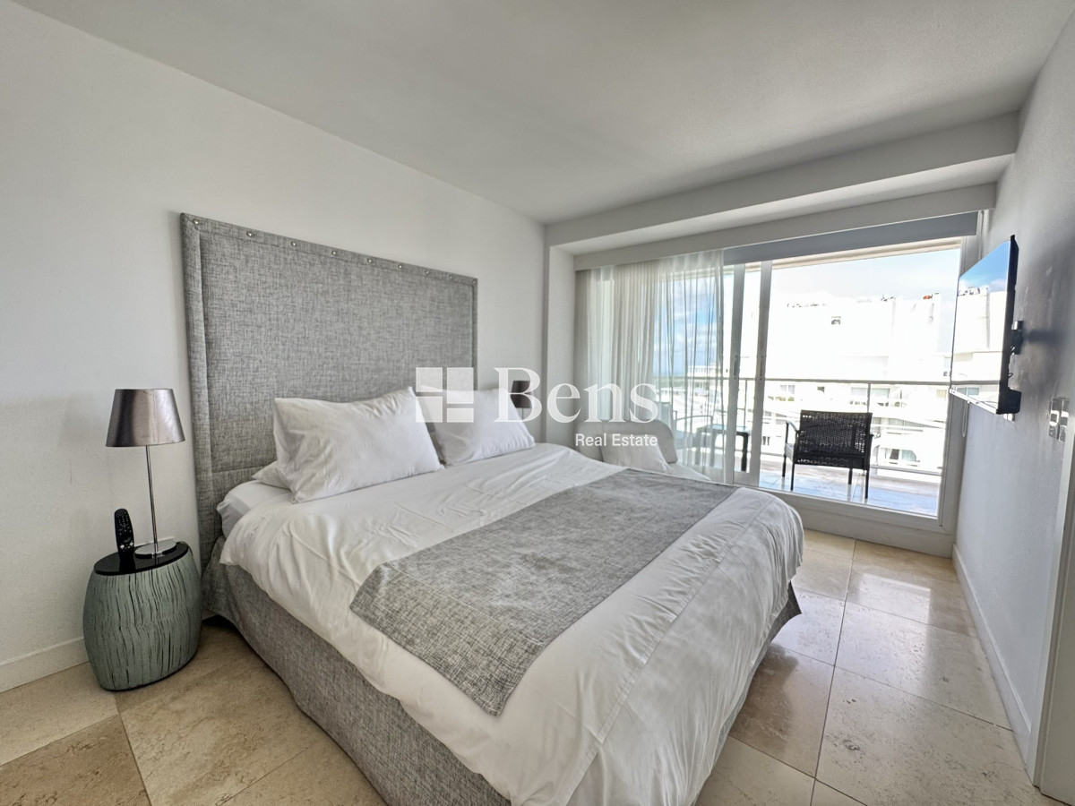 Apartamento ID.533 - VENTA - APARTAMENTO 1 DORMITORIO - COCHERA Y BAULERA - FULL AMENITIES - MANSA - PUNTA DEL ESTE 