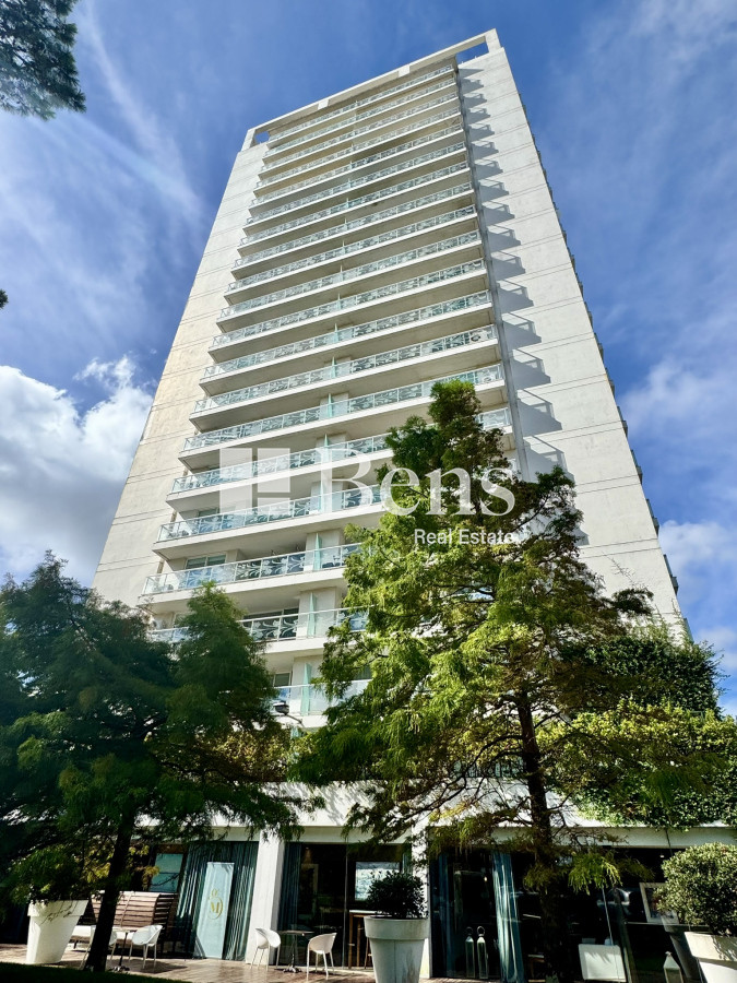 Apartamento ID.532 - VENTA - APARTAMENTO 1 DORMITORIO Y AUXILAR - COCHERA Y BAULERA - FULL AMENITIES - MANSA - PUNTA DEL ESTE 