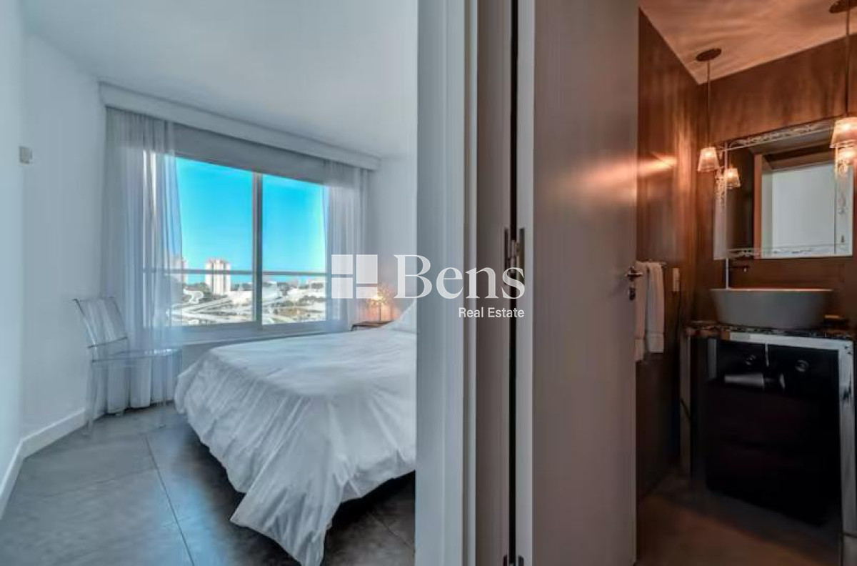 Apartamento ID.532 - VENTA - APARTAMENTO 1 DORMITORIO Y AUXILAR - COCHERA Y BAULERA - FULL AMENITIES - MANSA - PUNTA DEL ESTE 
