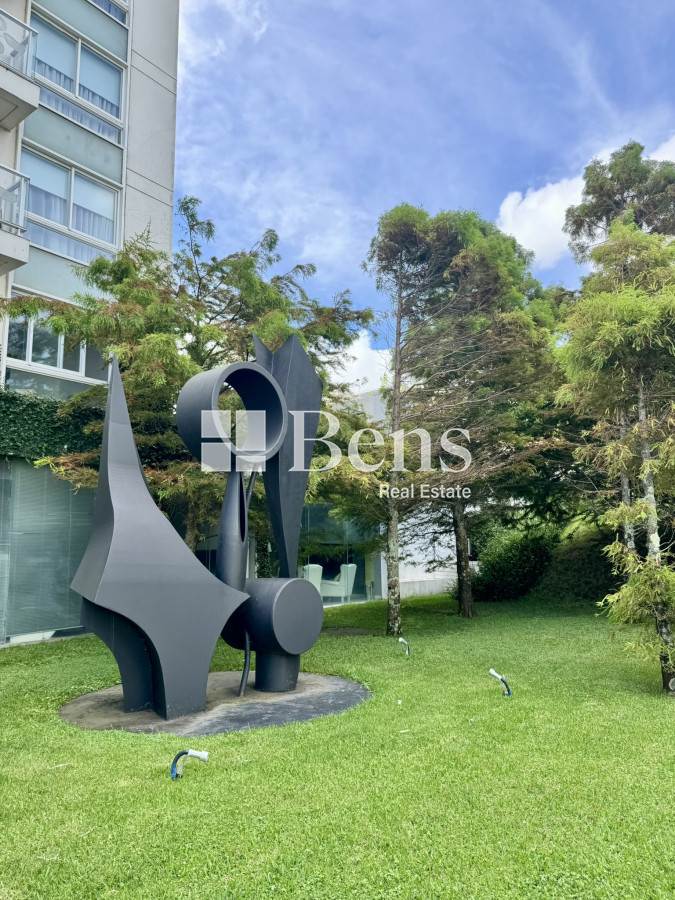 Apartamento ID.532 - VENTA - APARTAMENTO 1 DORMITORIO Y AUXILAR - COCHERA Y BAULERA - FULL AMENITIES - MANSA - PUNTA DEL ESTE 