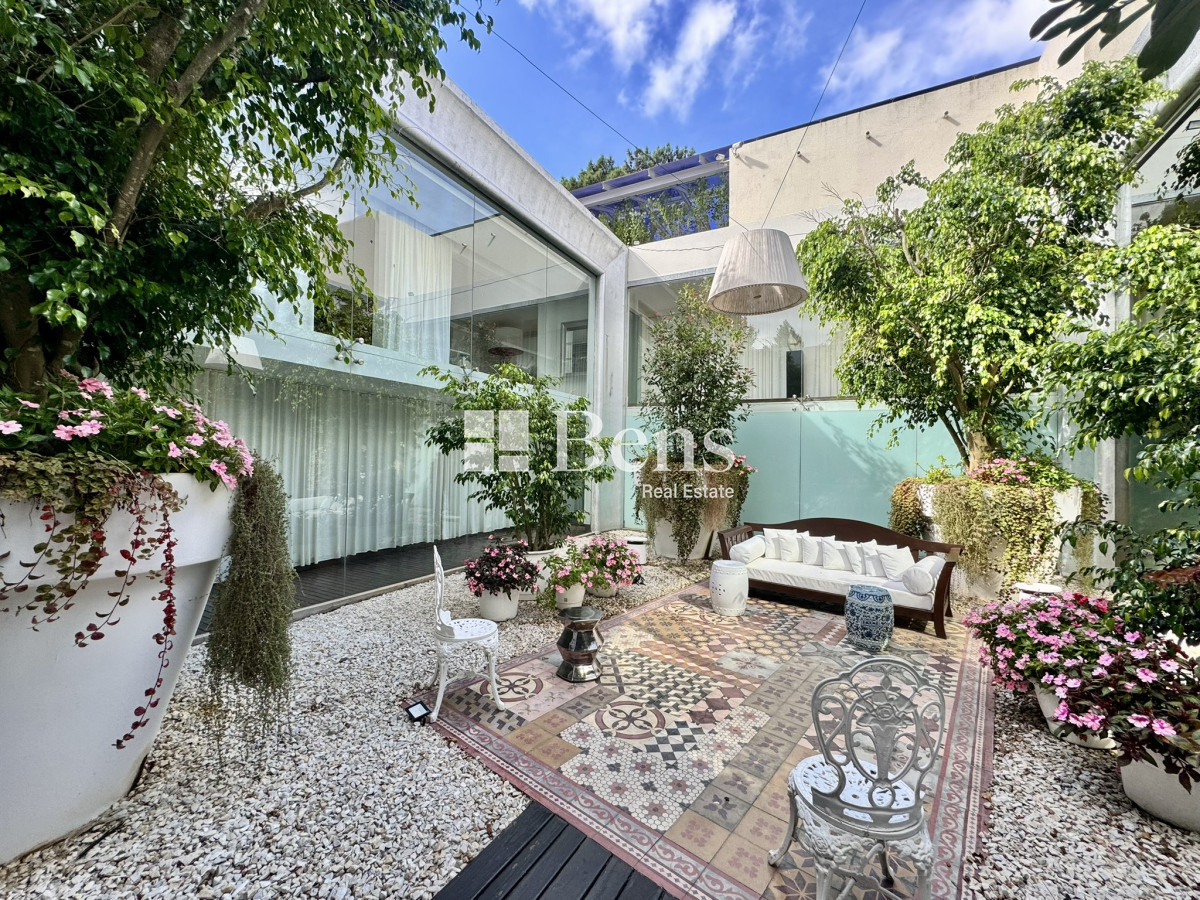 Apartamento ID.533 - VENTA - APARTAMENTO 1 DORMITORIO - COCHERA Y BAULERA - FULL AMENITIES - MANSA - PUNTA DEL ESTE 