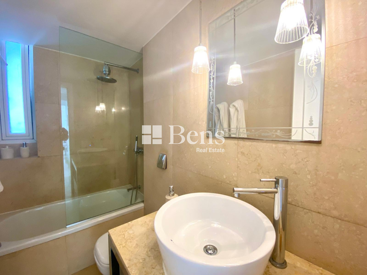Apartamento ID.533 - VENTA - APARTAMENTO 1 DORMITORIO - COCHERA Y BAULERA - FULL AMENITIES - MANSA - PUNTA DEL ESTE 