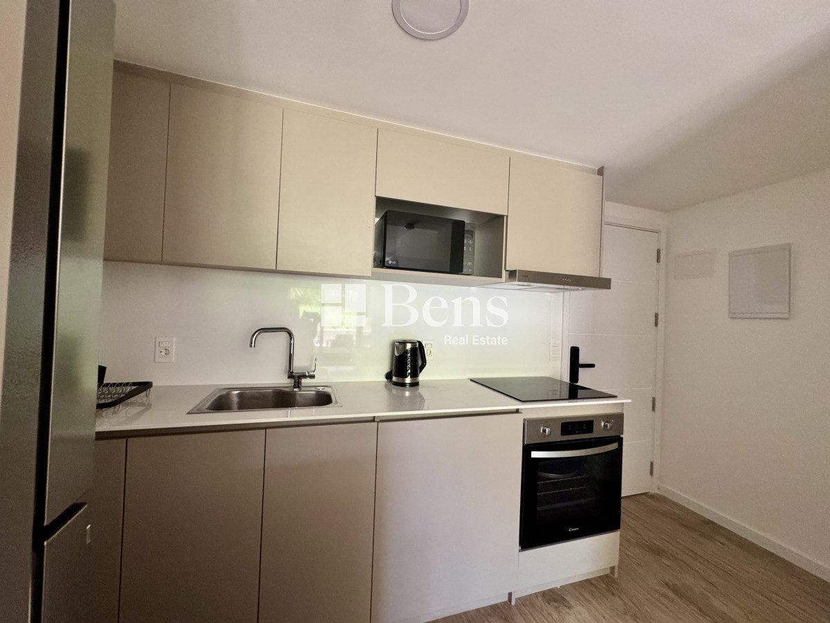 Apartamento ID.530 - ALQUILER - APARTAMENTO AMOBLADO  Y EQUIPADO - UN DORMITORIO - A ESTRENAR - POCITOS